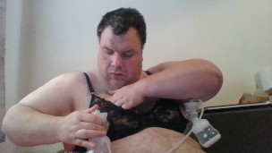 Loch-BH mit Milchpumpen