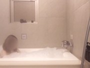 Bubble bath 4/16