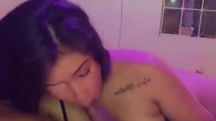 Sexy mom gives a rich blowjob, hard sex to pregnant girl