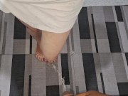 Pee Against Pee - Screenshot 13 of 16 - HD