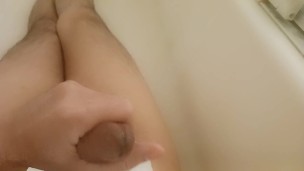 Masturbating Cumming Naked