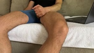 Daddy’s cumshot play camchat with oil