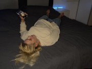 Selbstbefriedigung porno schauen multiple Orgasmen zittern stöhnen Klitoris feuchte Muschi sex 5/16