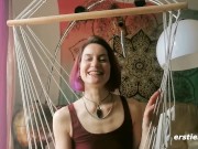 Ersties - Flora gibt Veronica in diesem JOI-Video lustvolle Orgasmus-Anweisungen 10/16