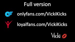 The pizza guy gave us a cold pizza! - BALLBUSTING