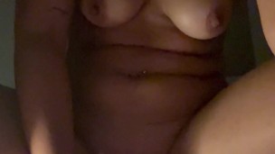 Masturbandome con mi juguetito