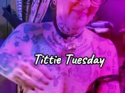 Titty Tuesday - Screenshot 4 of 16 - Hot Tattoo Girl
