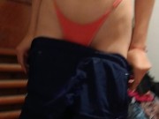 Grabo a mi novia mientras se desnuda