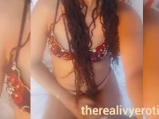 Hot babe IVY blowing kisses in sexy lingerie/THEREALIVYEROTIKA 12/16
