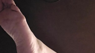 Goth dommy mommy ignores you under her feet