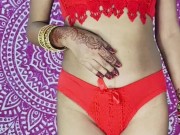 Desi bhabhi solo hot sexy video on karwa chauth