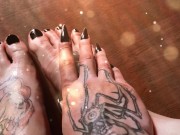 Sexy oil massage after toe painting 14/16