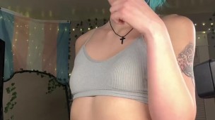 Trans Femboy @bluejaede Jerks Off Her Cock For Her OF