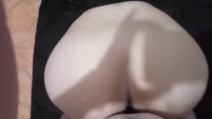 La vecina me dijo que me iba a mantener asi yo solo tenia que follarmela cuando ella dijera