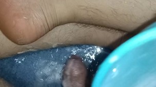 Shaving, massage, sperm speed (Ah Hao)