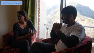 Lonely Rachna Starts Liking Company of Room Service Guy Ravi