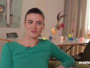 Ersties - Die abenteuerlustige Josie L erforscht sich lustvoll 14/16