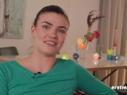 Ersties - Die abenteuerlustige Josie L erforscht sich lustvoll 16/16