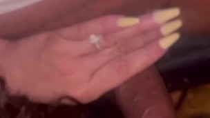 Rich Housewife loves to Face Fuck