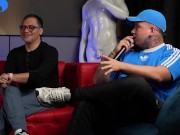 Sara Blonde se atraganta con una verga GORDA enfrente de su CORNUDO en Juan Bustos Show 9/16