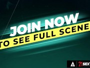 Skinny Girl Takes Hot Cum In Mouth After Fucking 7/16