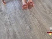 Feet with a lots of oil - red nails, tattooes 14/16