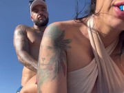 Conheci essa putinha na praia e chamei para foder gostoso, transamos em publico sem preservativo 14/16