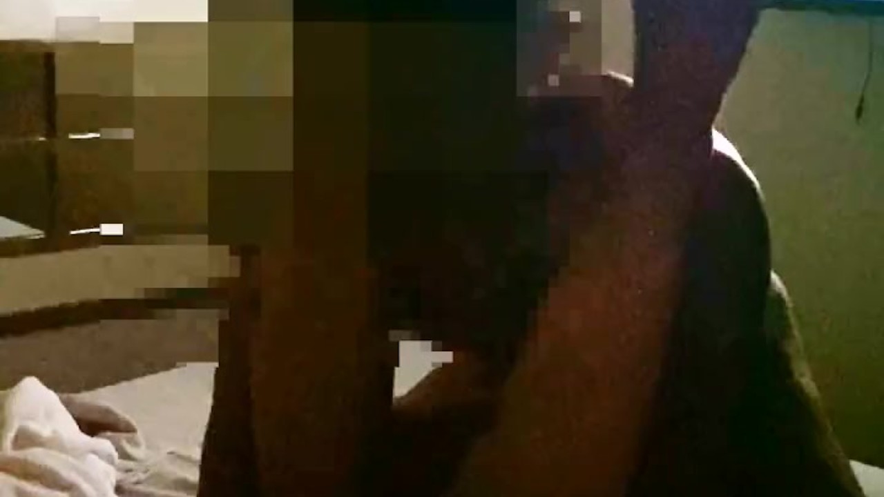 Video almashish saytlarida porno