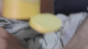 Masturbarme hasta bañar mi pecho en semen 🥵💦