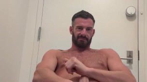 Cum and worship daddy