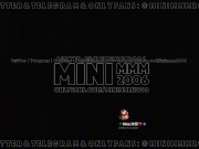 Spread your girlfriend's legs and have sex by the window窗边做爱 1/16