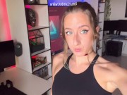 Mon Coloc me baise pendant ma séance de sport ! French Hard 1/16