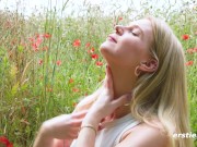 Ersties - Nach dem Mountainbike-Training genießt Katja E die Natur mit Analplug und Dildo 5/16