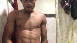 Hot Madrastra Quiere Masaje y Sexo Con Hijastro