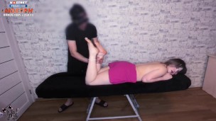 Глубокий массаж для жопастой студентки