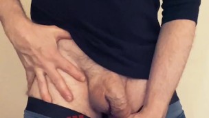 Hung solo male distracted by his COCK at friend’s house