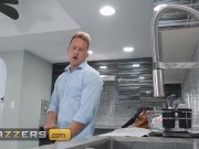 BRAZZERS - Lucky Van Is Surprised That Blondie Handywoman Kaylee Ryder Is So Hot And Horny 3/16