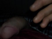 Me pongo cachondo mientras me grabo y juego con mi polla