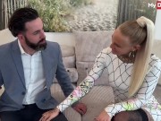 Amateur Lara Cumkitten Sucks & Fucks the Insurance Broker - Mydirtyhobby 4/16