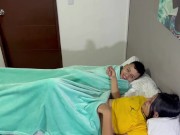 Mi cumpleaños número 18 me dan el mejor detalle que es el rico pussy de mi timida hermanastra.