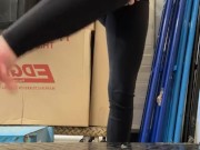 Mommy shows her ass at work 6/16