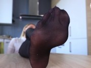 Size 40 vs 42 - teaser 8/16