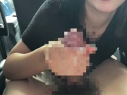 保育園の送迎終わりにチンポしゃぶりにきた美人妻