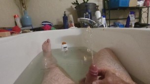 Daddy gives self a golden shower
