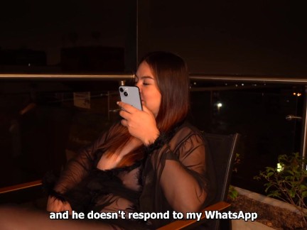 Internet service worker Thiago Lopez hooks up wifi to busty milf Daniela Gomez