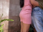 Comeu a vizinha ao ar livre enquanto o corno estava no trabalho 2/16