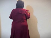 Arabian Sexy Hotel Maid Make Me Horny By Show Her Huge Booty When She Clean My Room - BBW Hot Maid 3/16