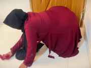 Hot Aunty Stuck Under Bed & Undress Her Big Ass When She Try To Act of Maid in Arab Hotel By Clean 1/16