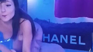 El azul provoca que me ponga más antojable de lo normal , B#2