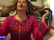 سکس افغانی همرای دختر خاله - Afghan porn with cute and horny Afghan stepsister 2/16